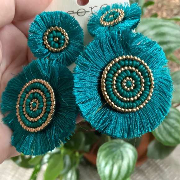 BOHO VIBE TEAL BEADED FRINGE EARRINGS/ ONE PAIR ⭐️ NEW CONDITION/ PIERCED - Picture 5 of 6